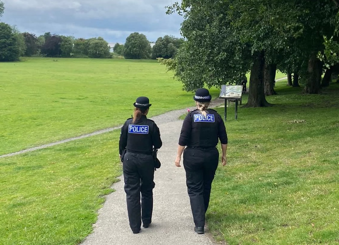 Officers patrolling Barnstaple.jpg