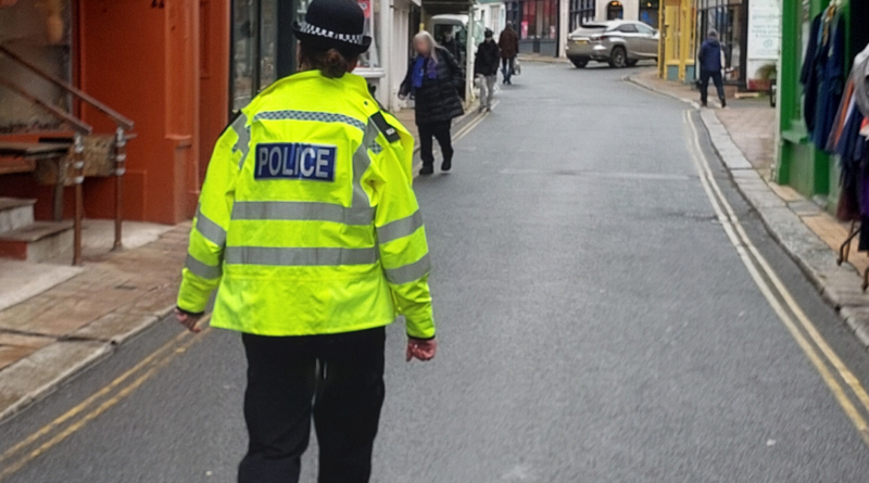 SD25 - Patrol (Totnes).jpg