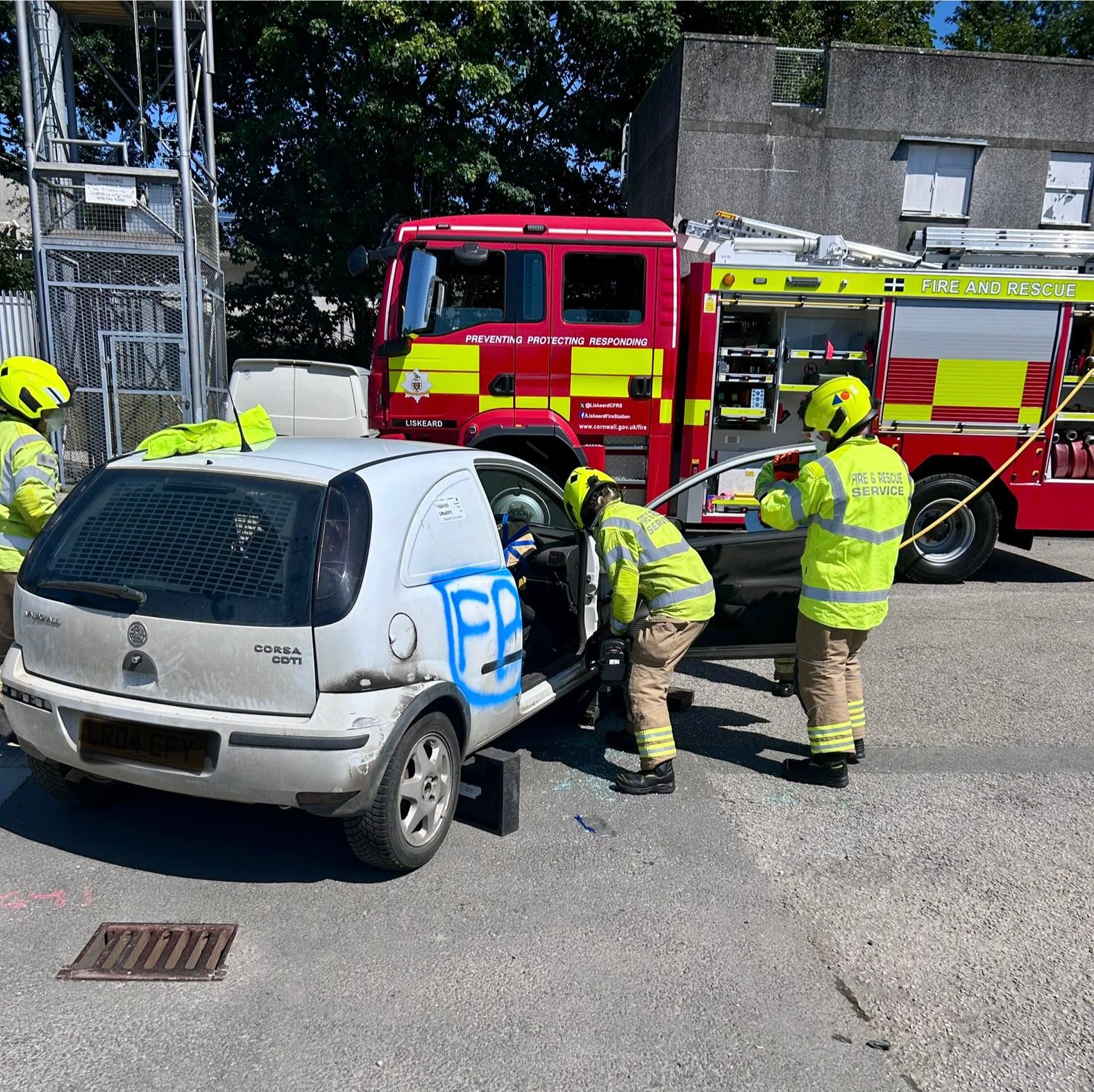 CIOS25 - young drivers [Liskeard].jpg