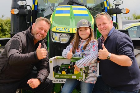 PC Clarke Orchard with winner Eloise Bettison and Dad David.jpg